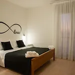 Hotel Infinity 2*