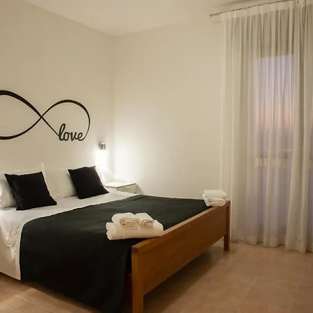 Hotel Infinity 2*